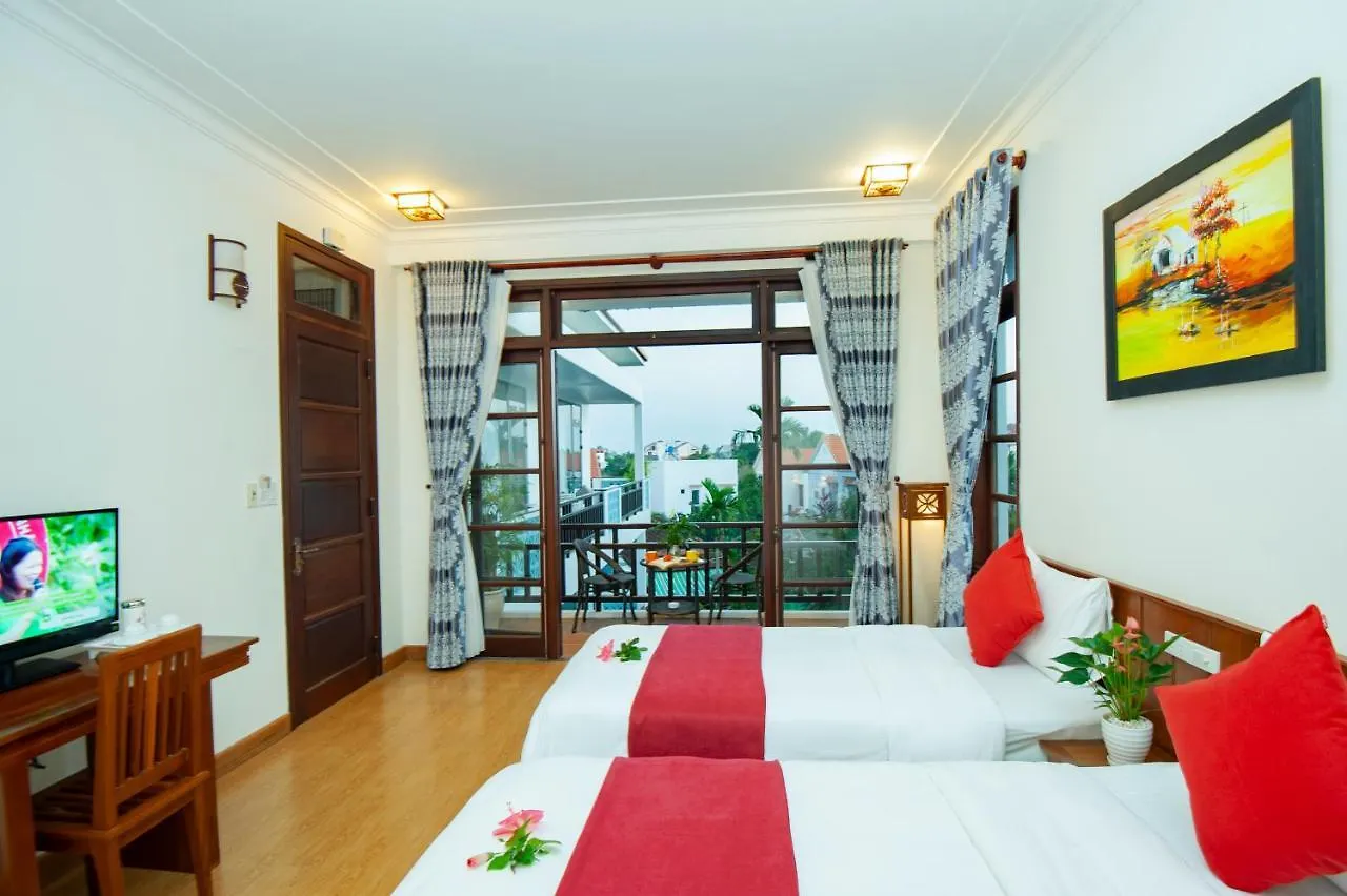 Tropical Garden & Pool Villa Hoi An