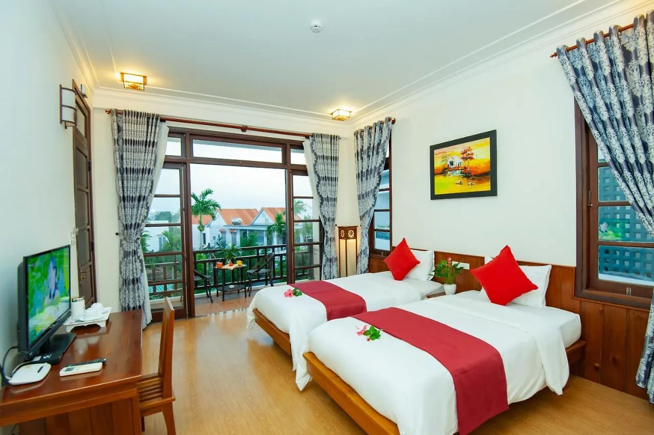 Tropical Garden & Pool Villa Hoi An