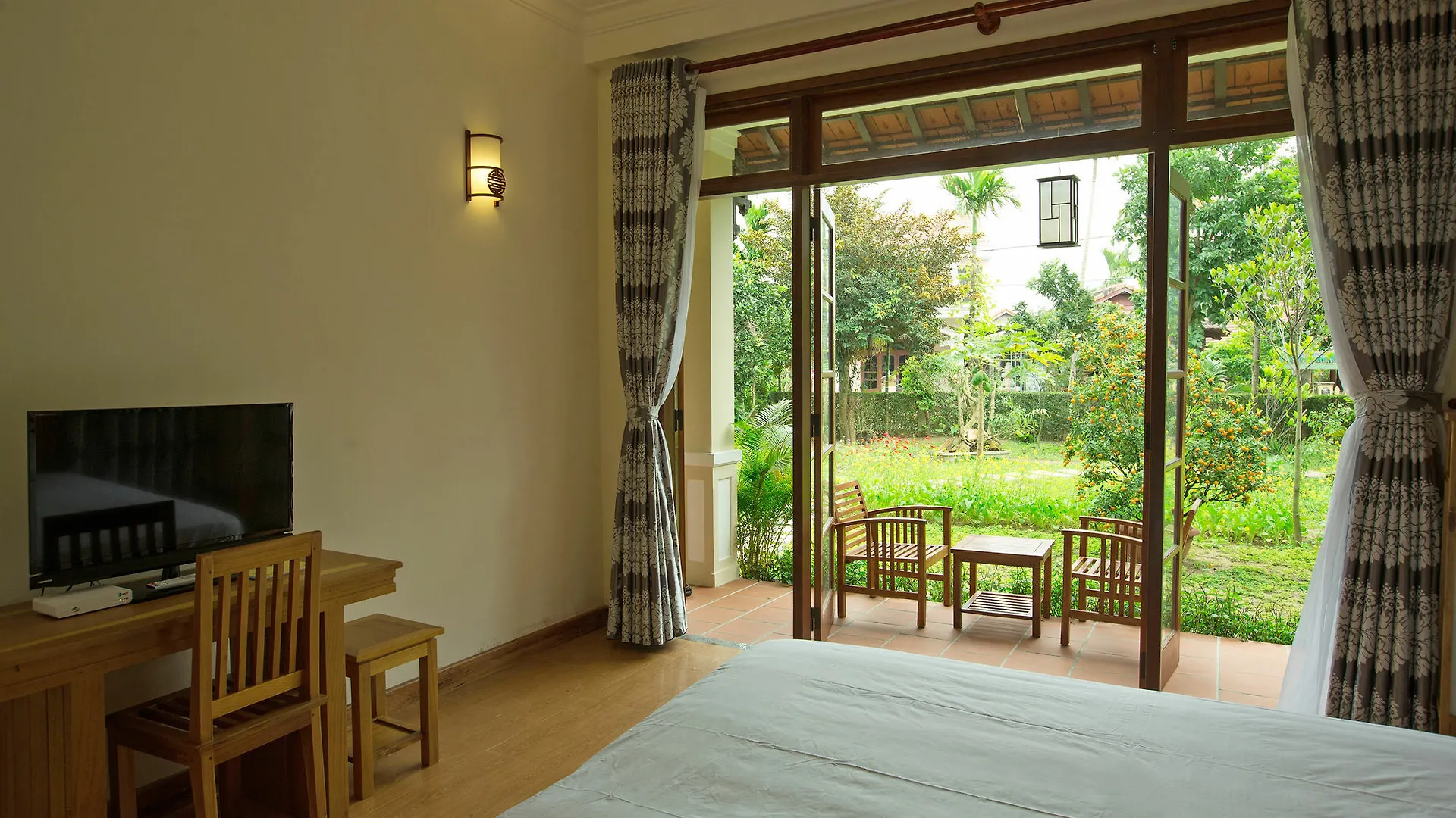 Tropical Garden & Pool Villa Hoi An Vietnam