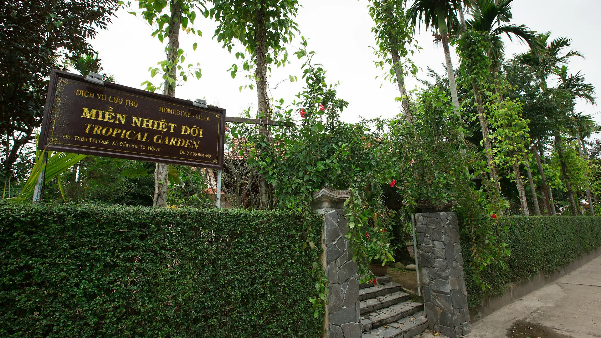 Tropical Garden & Pool Villa Hoi An 0*,  Vietnam