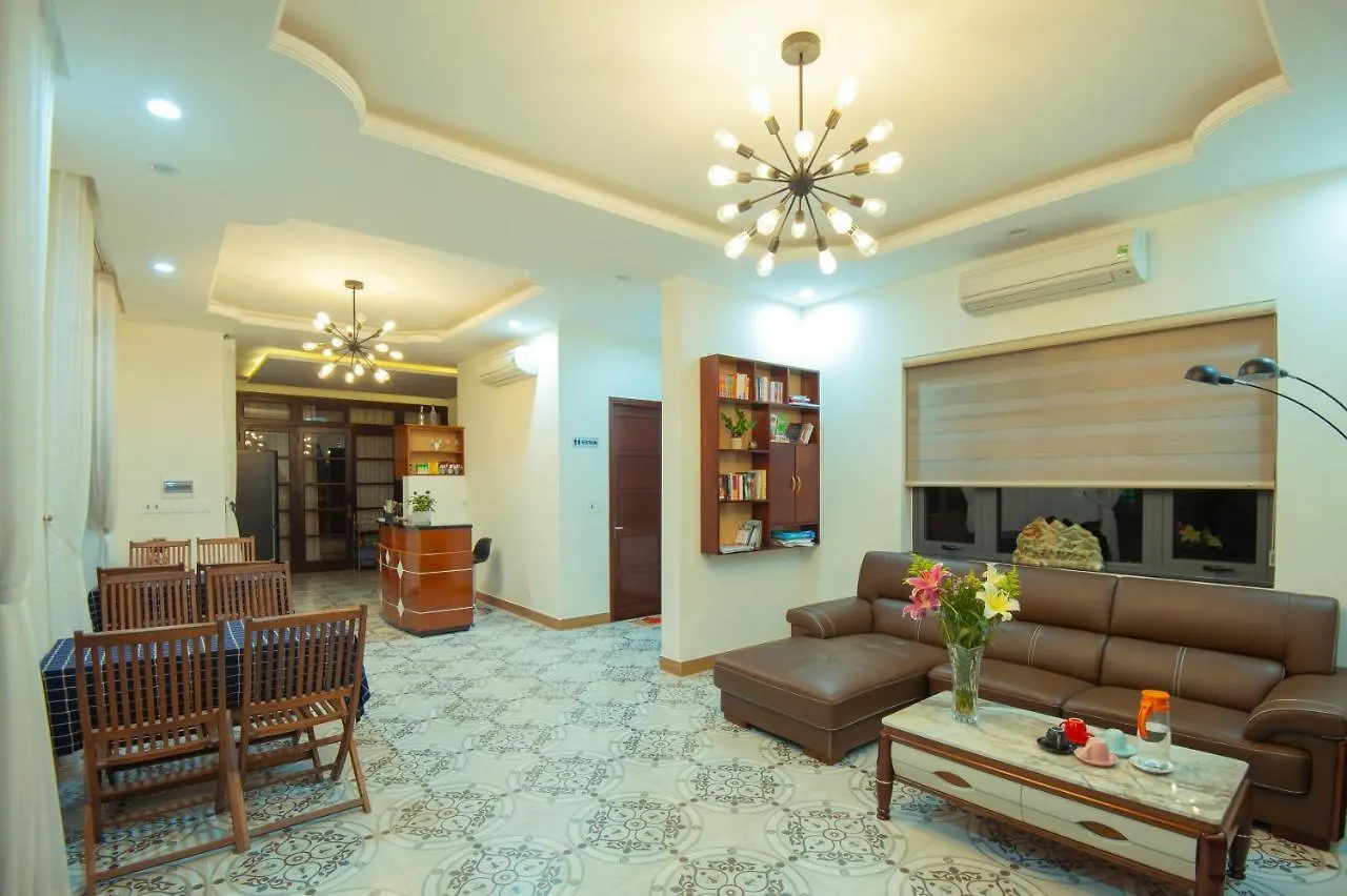 Tropical Garden & Pool Villa Hoi An 0*,