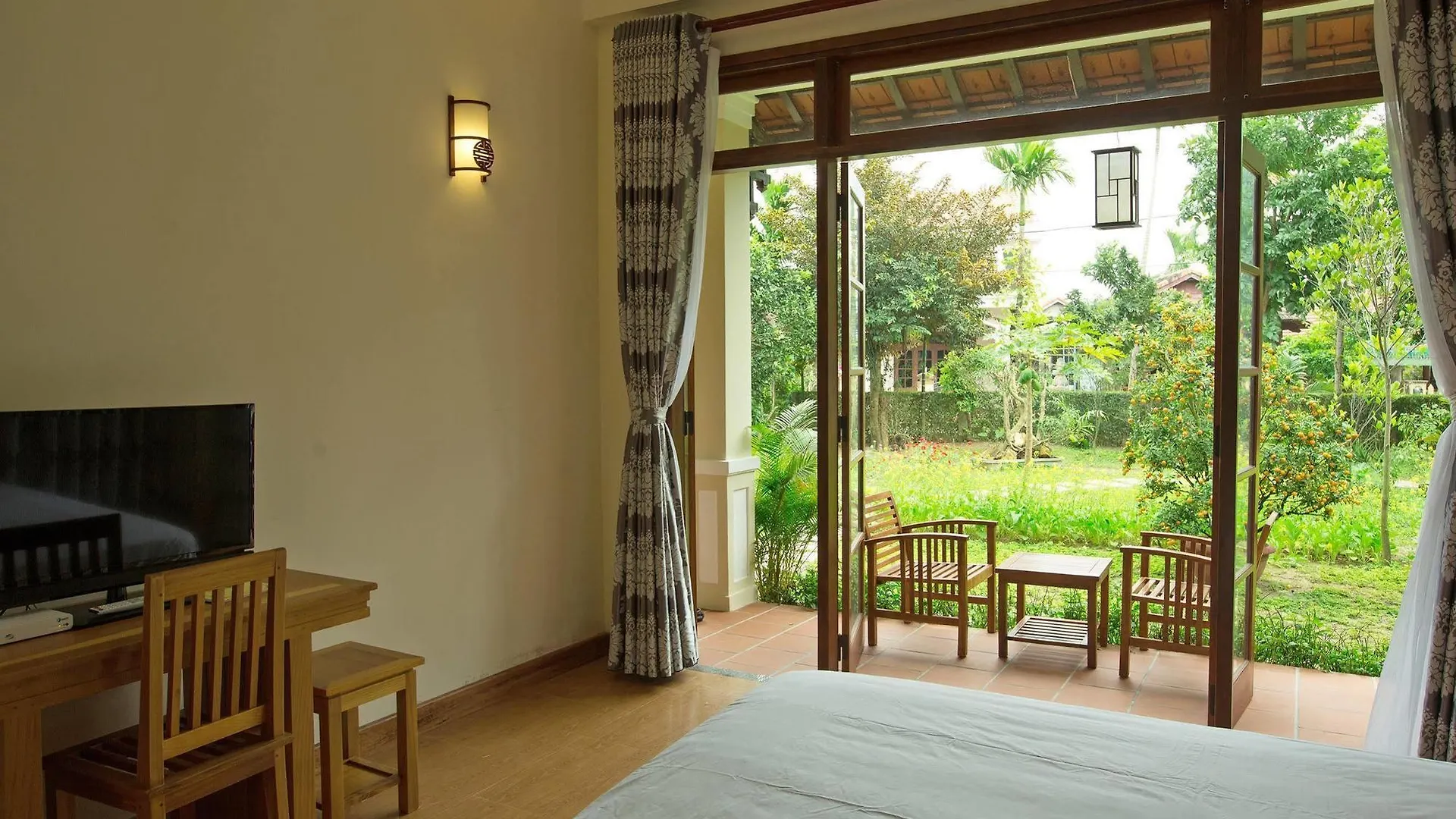 Tropical Garden & Pool Villa Hoi An Vietnam