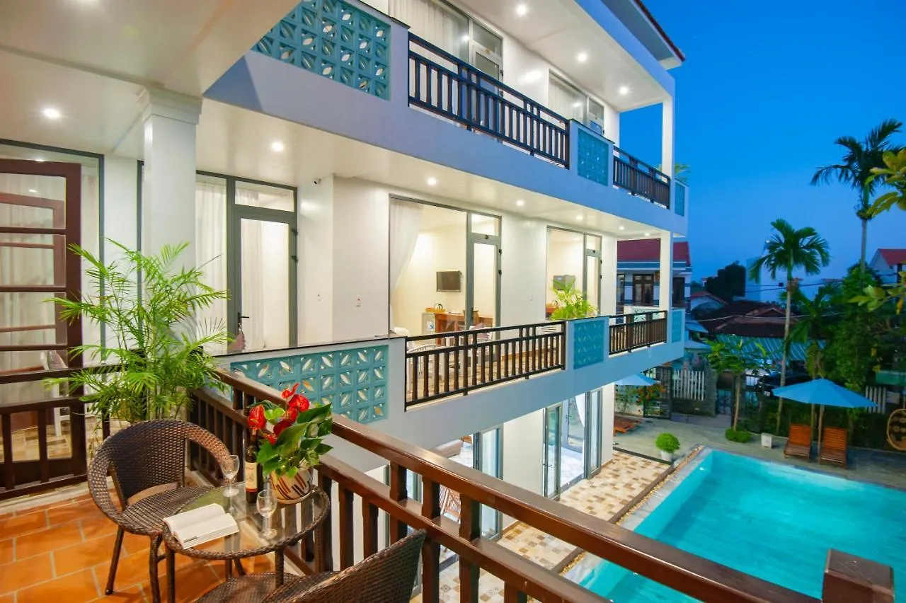 Tropical Garden & Pool Villa Hoi An